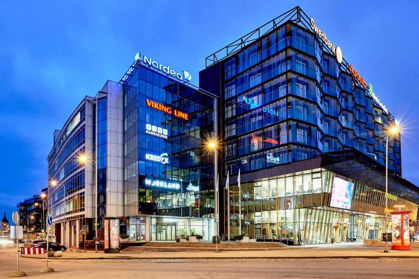 Hobujaama 4, Tallinna